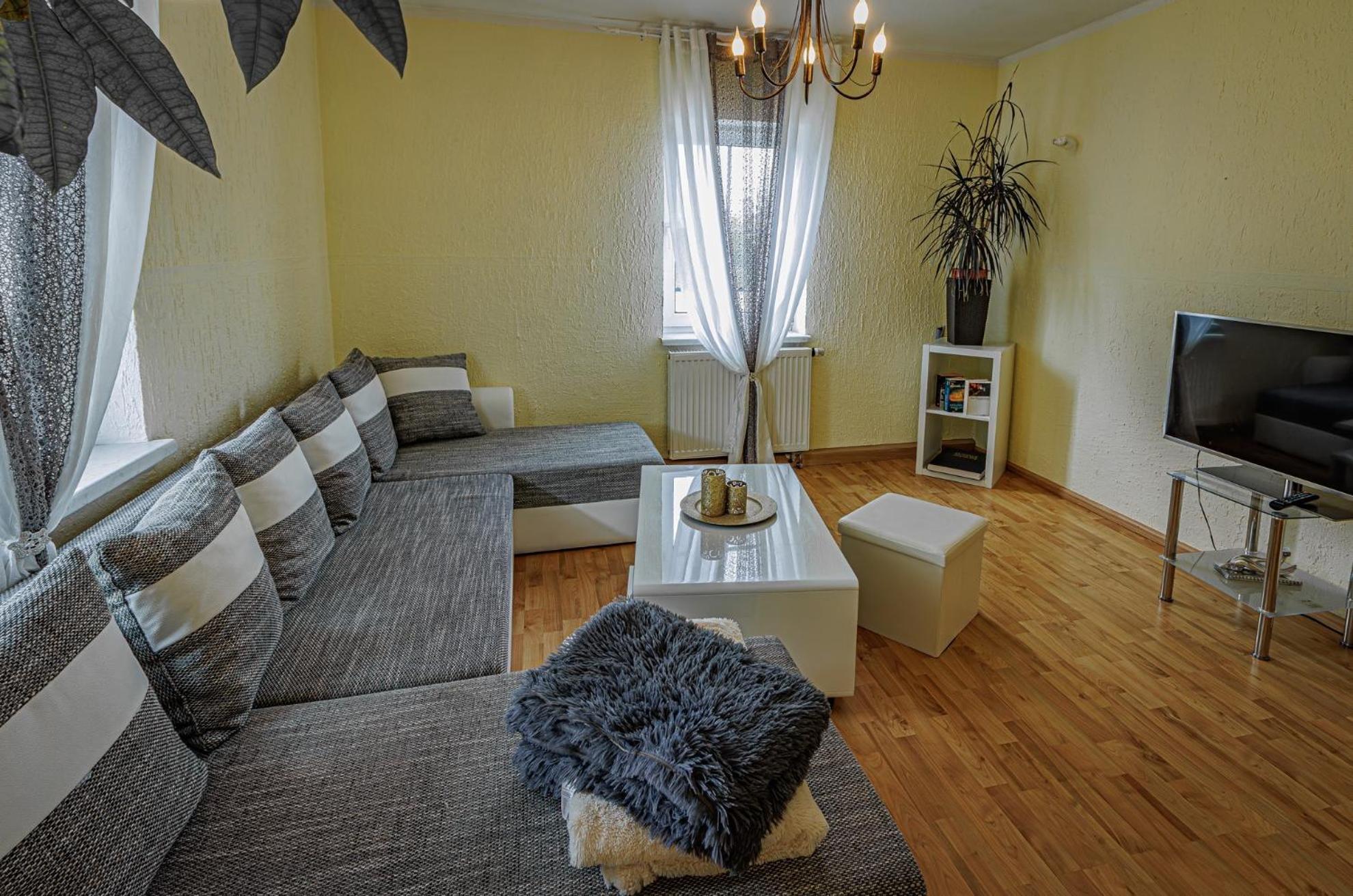 Wohnen Ueber Einem Mediterranen Restaurant,Apartment 2 Oder 3 Leipzig Luaran gambar